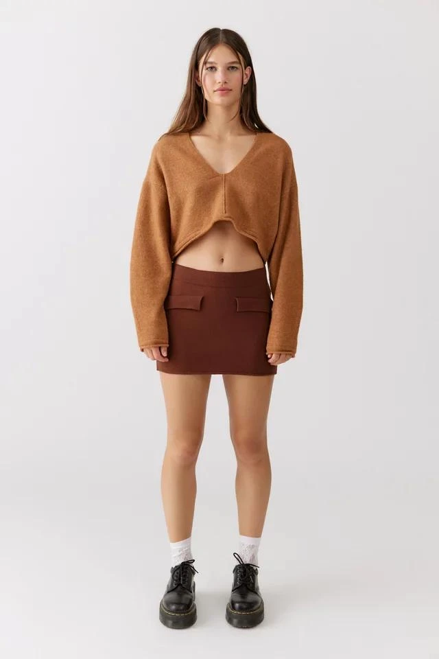 商品Urban Outfitters|UO Paige Knit Sweater Mini Skirt,价格¥76,第3张图片详细描述