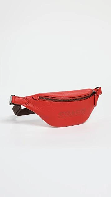 商品Coach|Charter Belt Bag 7 in Pebble Leather,价格¥1487,第3张图片详细描述