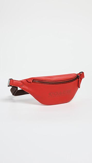 商品Coach|Charter Belt Bag 7 in Pebble Leather,价格¥1432,第5张图片详细描述