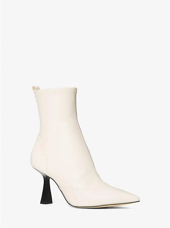 商品Michael Kors|Clara Ankle Boot,价格¥752,第1张图片