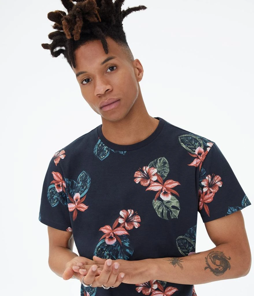 商品Aeropostale|Aeropostale Men's Tropical Flower Graphic Tee,价格¥56,第2张图片详细描述