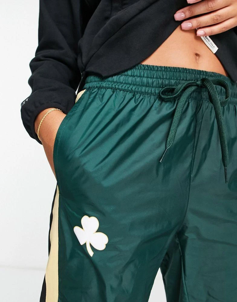 商品NIKE|Nike Basketball NBA Boston Celtics tracksuit joggers in green,价格¥296,第3张图片详细描述