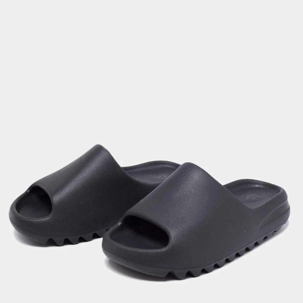 商品YEEZY|Yeezy x adidas Black Rubber Onyx Flat Slides Size 38 ,价格¥2328,第2张图片详细描述