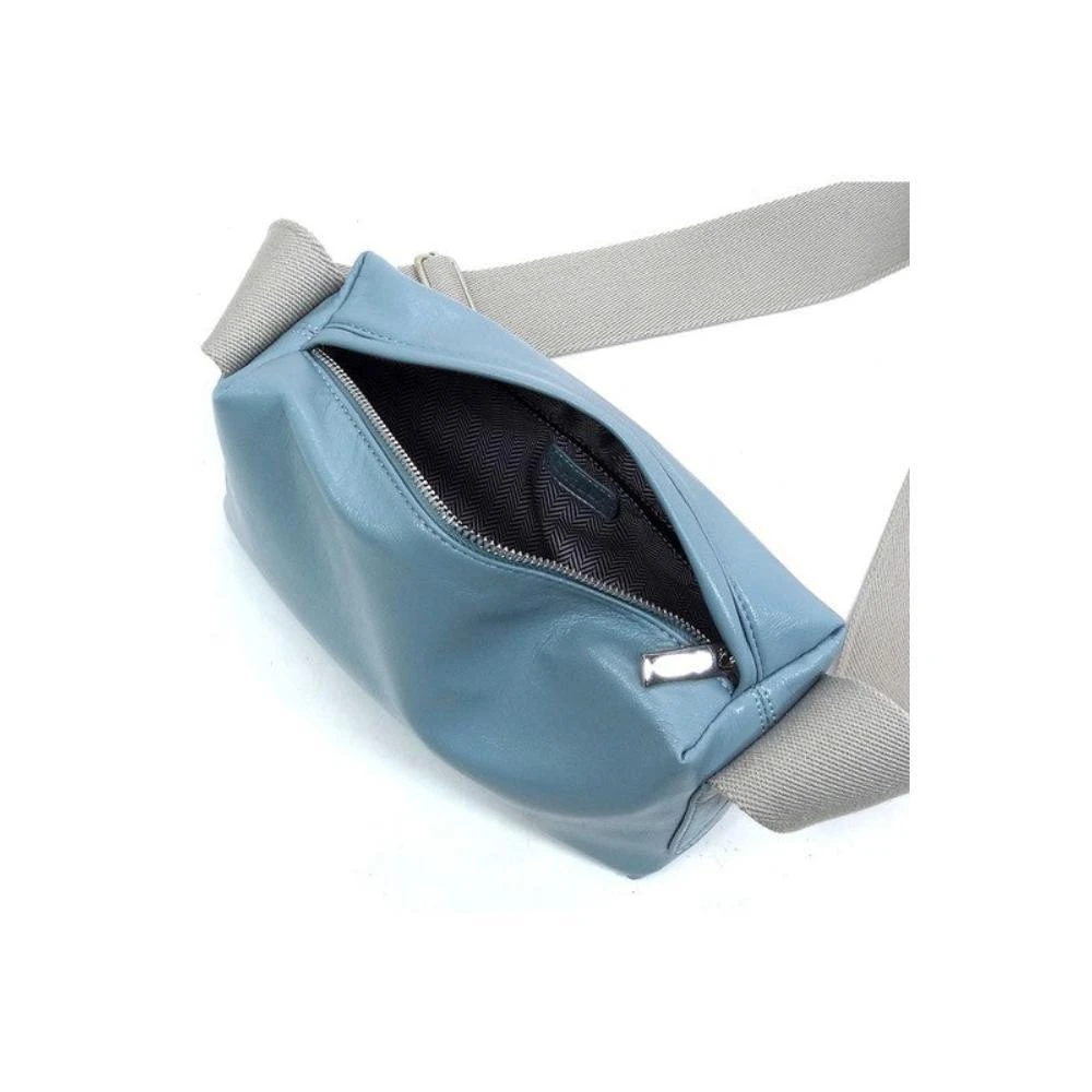 商品FASHNZFAB|Wide Guitar Strap Boxy Crossbody Bag,价格¥425,第5张图片详细描述