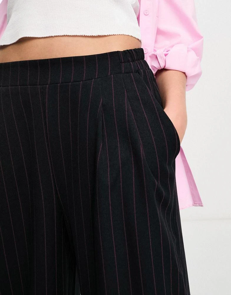 商品ASOS|ASOS DESIGN wide leg trouser in stripe,价格¥173,第3张图片详细描述