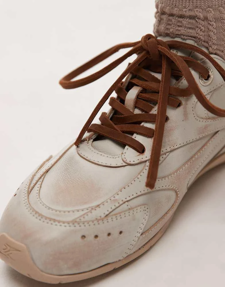 商品Bronx|Bronx Myr-aa trainers in off white vintage brush off leather,价格¥1372,第4张图片详细描述