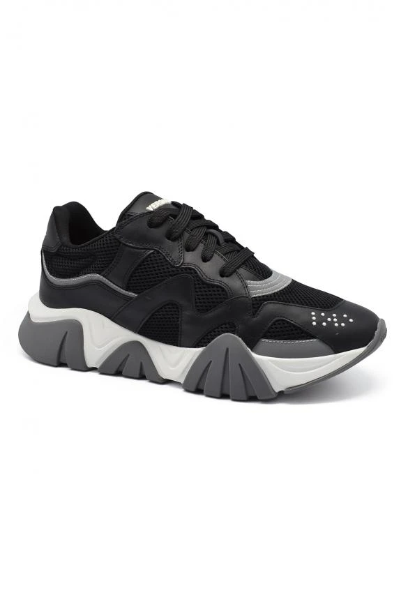 商品Versace|Men luxury sneakers squalo versace sneakers in mesh and leather,价格¥5808,第2张图片详细描述