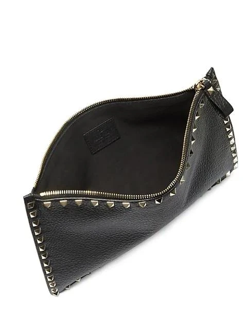 商品Valentino|Valentino Garavani Large Rockstud Leather Pouch,价格¥5215,第2张图片详细描述