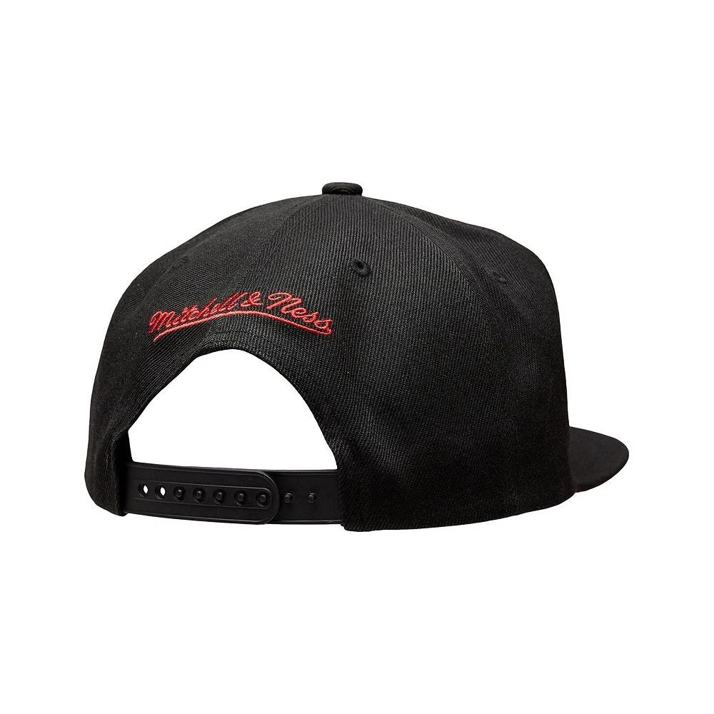 商品Mitchell and Ness|Men's Black Philadelphia 76ers Bred Snapback Adjustable Hat,价格¥240,第3张图片详细描述