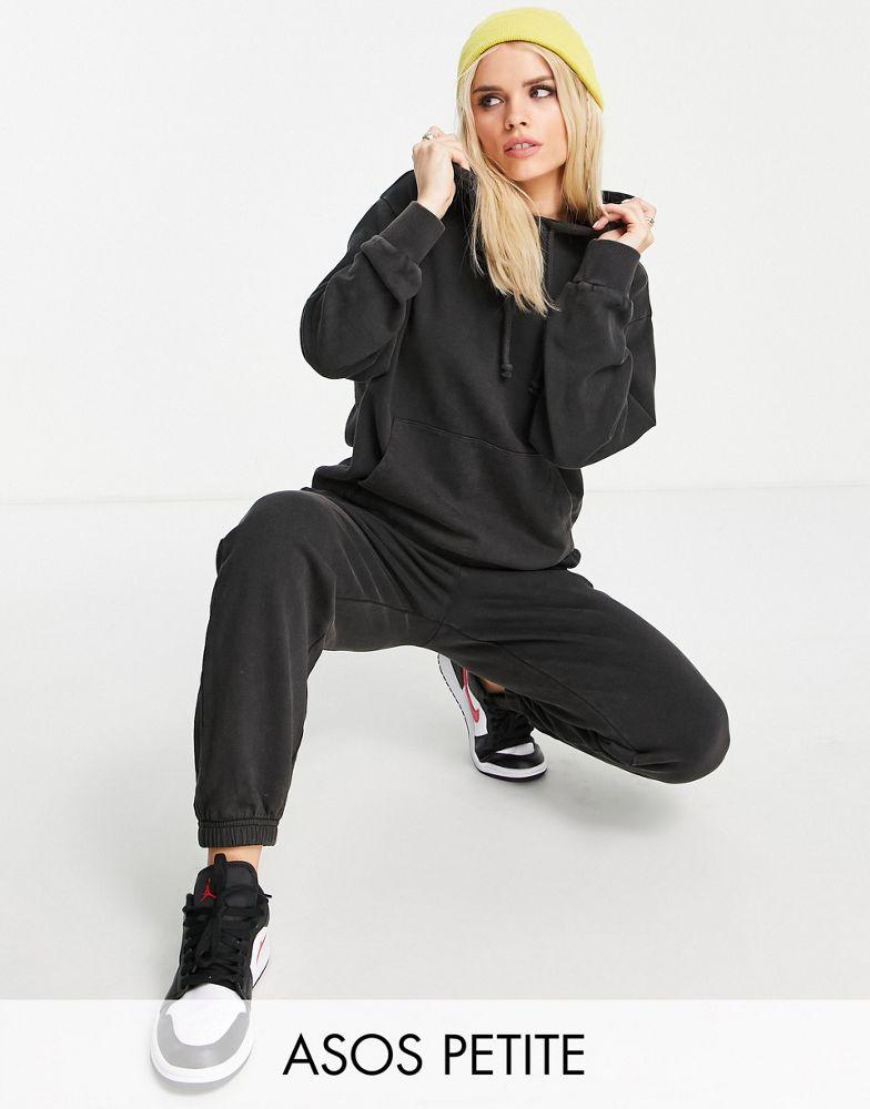 ASOS DESIGN Petite tracksuit hoodie / jogger in washed charcoal商品第1张图片规格展示