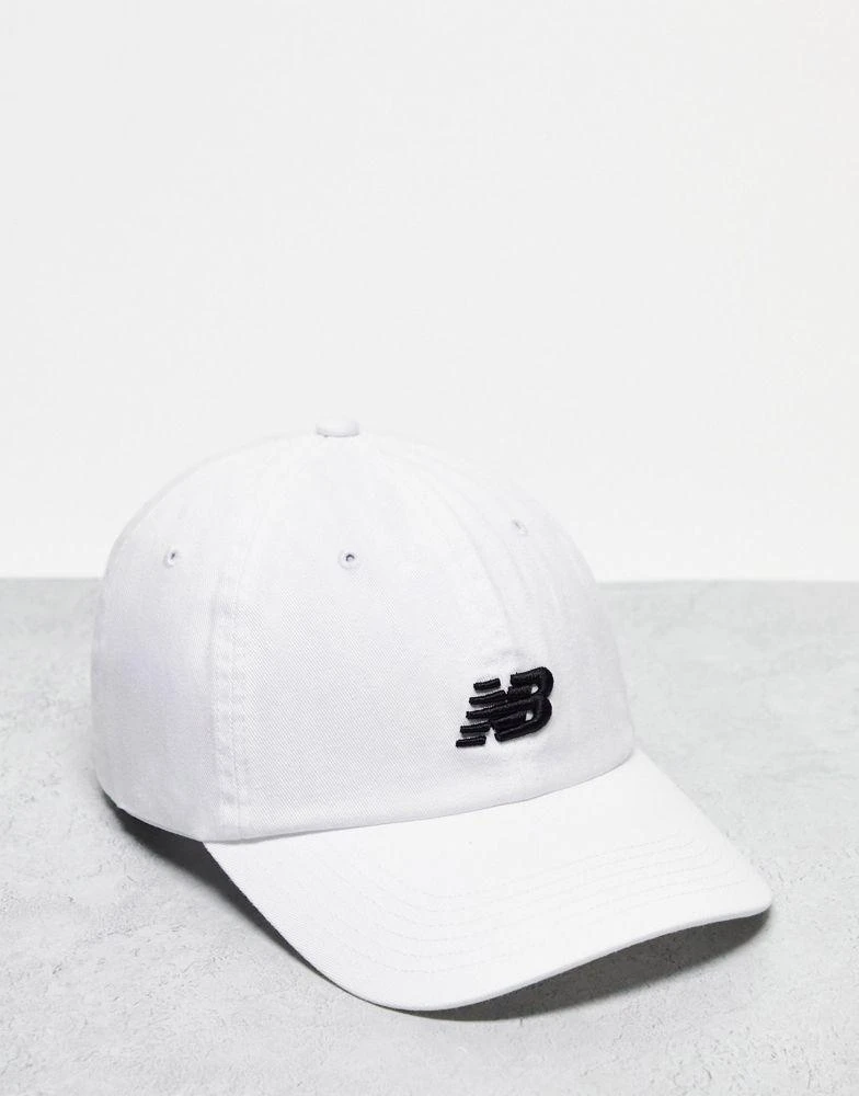 商品New Balance|New Balance logo baseball cap in white,价格¥114,第1张图片