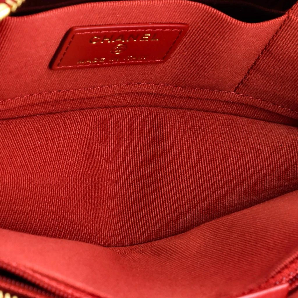 商品[二手商品] Chanel|Polly Pocket Wristlet Pouch Quilted Caviar,价格¥18632,第4张图片详细描述