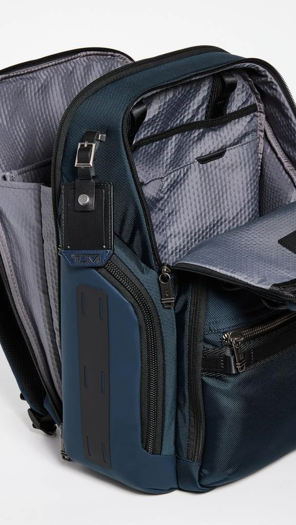 商品Tumi|Alpha Bravo Search Backpack,价格¥4511,第5张图片详细描述