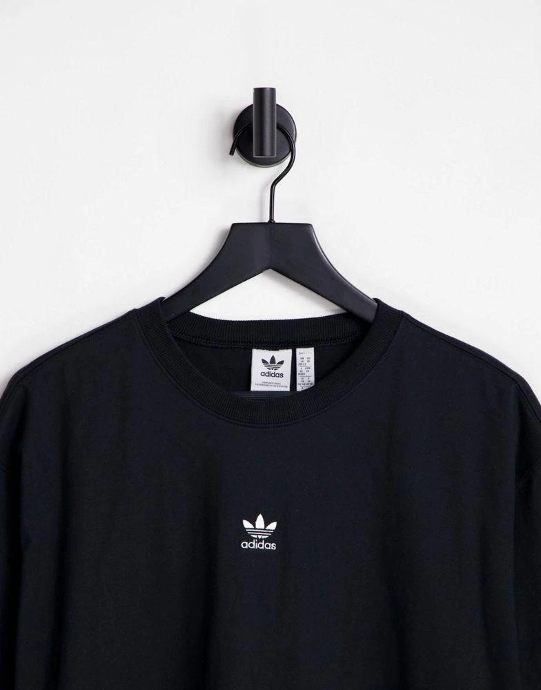 商品Adidas|adidas Originals Plus essentials t-shirt with central logo in black,价格¥215,第2张图片详细描述