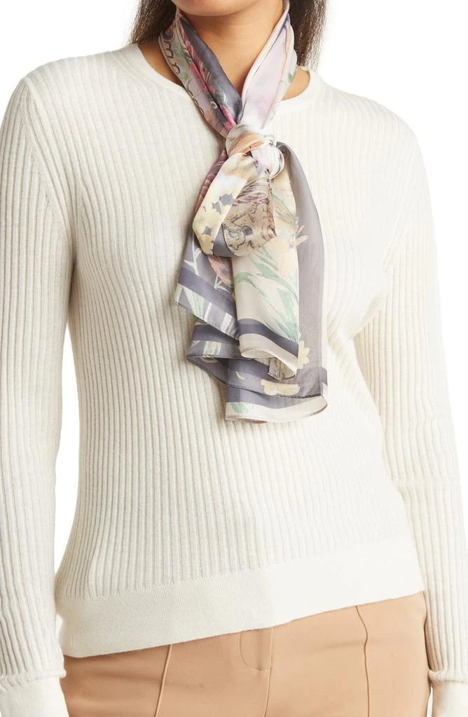 商品Vince Camuto|Botanical Print Oblong Scarf,价格¥107,第1张图片