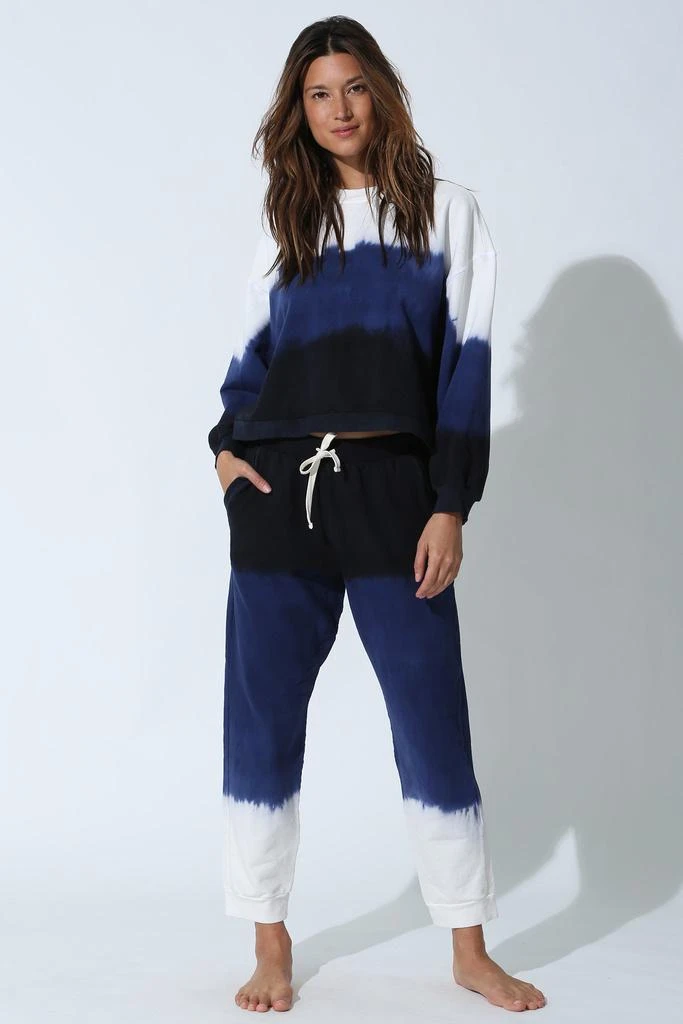 商品Electric & Rose|Betty Sweatshirt - Onyx/Navy/Cloud,价格¥930,第3张图片详细描述