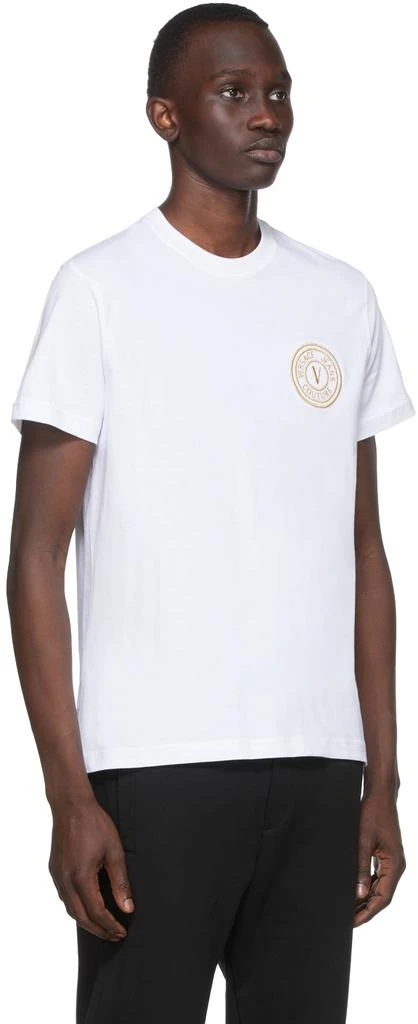 商品Versace|White V-Emblem T-Shirt,价格¥266,第2张图片详细描述