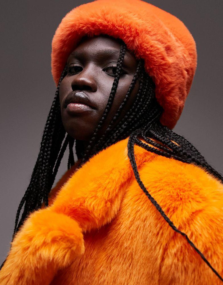 商品Topshop|Topshop faux fur hat in orange,价格¥176,第6张图片详细描述