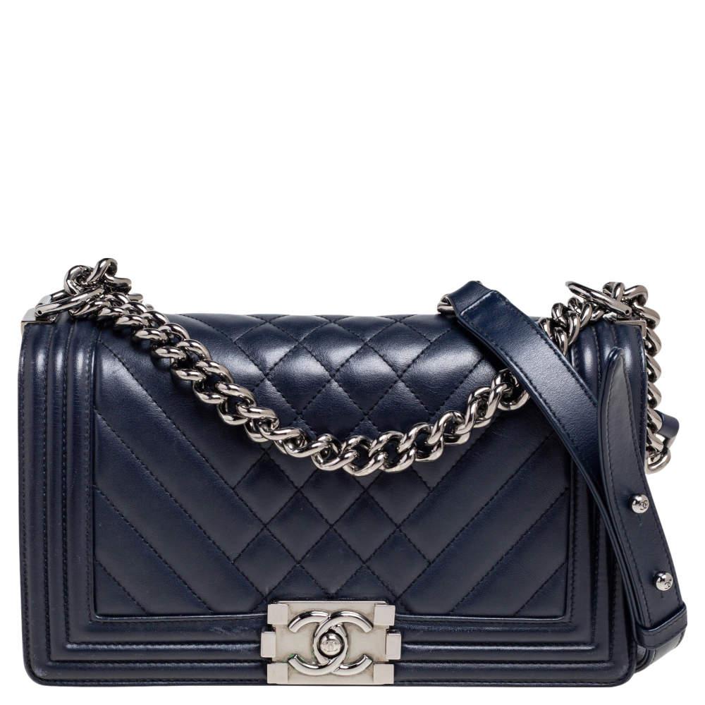 Chanel Midnight Blue Quilted Chevron Leather Medium Boy Flap Bag商品第1张图片规格展示