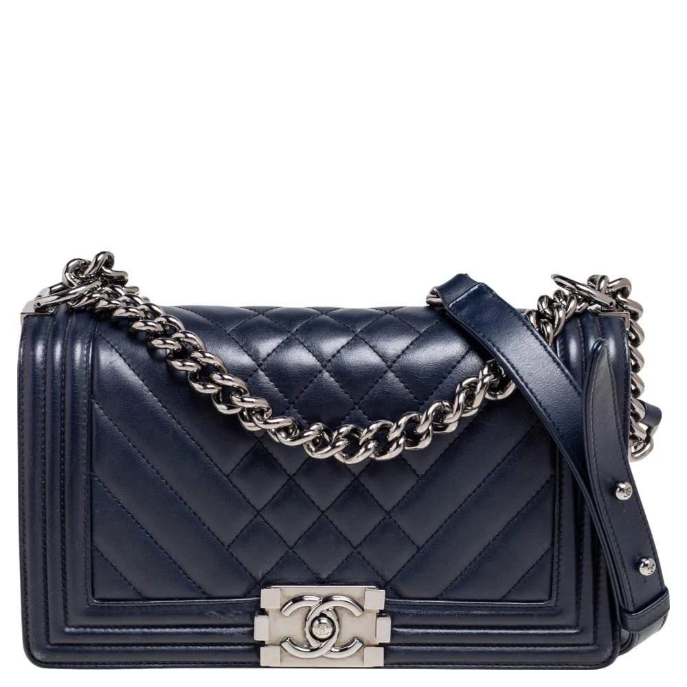 商品[二手商品] Chanel|Chanel Midnight Blue Quilted Chevron Leather Medium Boy Flap Bag,价格¥17052,第1张图片