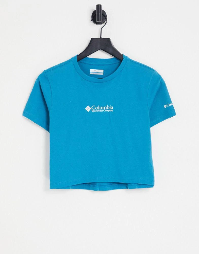 商品Columbia|Columbia CSC Basic Logo cropped t-shirt in blue,价格¥128,第1张图片