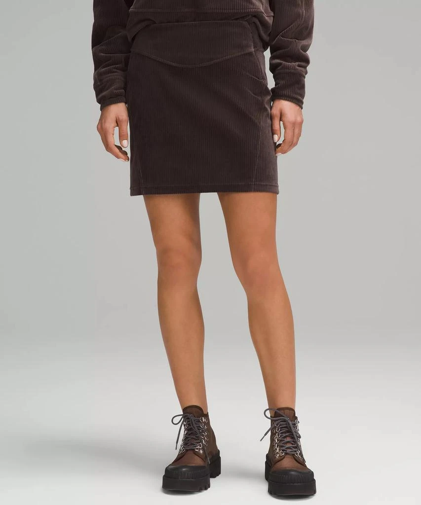 商品Lululemon|Scuba Mid-Rise Mini Skirt *Velvet Cord,价格¥454,第1张图片