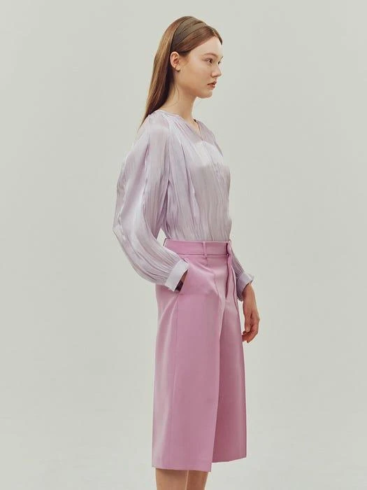 商品NUVO.10|Pin Tuck Glossy Blouse,价格¥1002,第3张图片详细描述