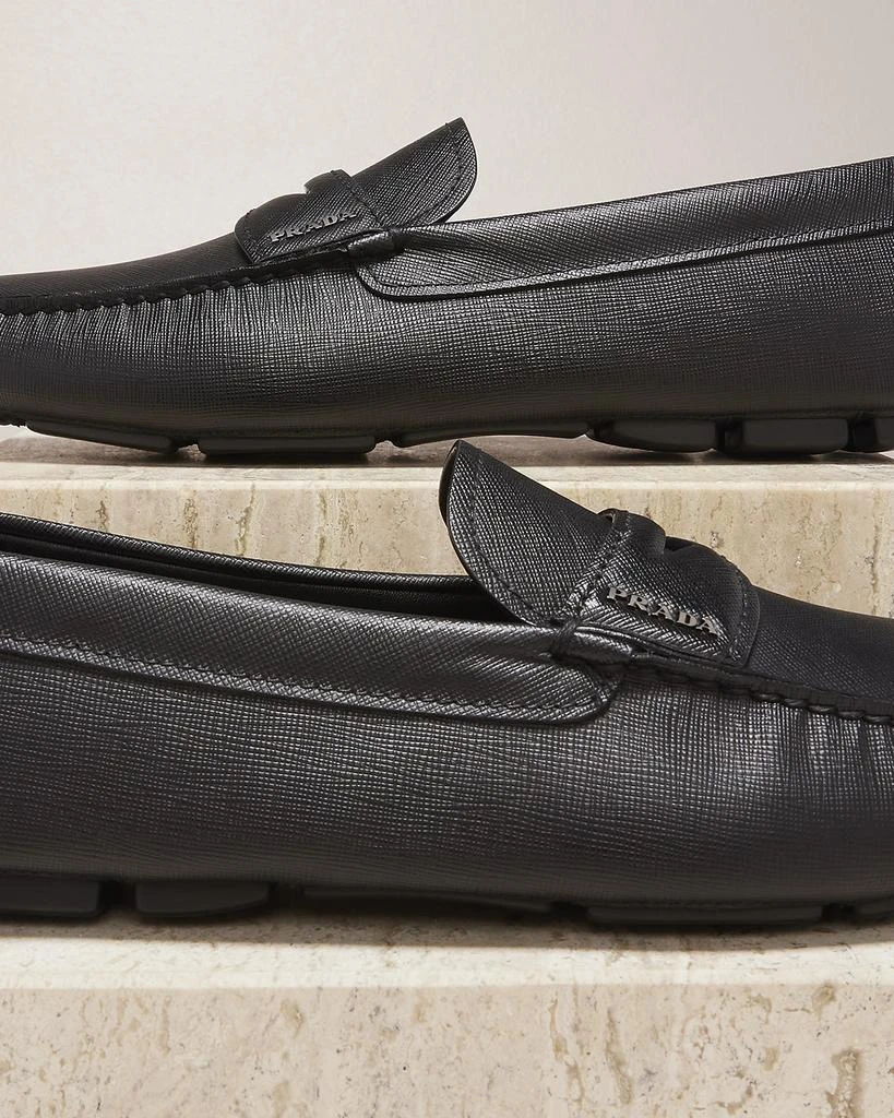 商品Prada|Men's Saffiano Leather Penny Drivers,价格¥6564,第2张图片详细描述