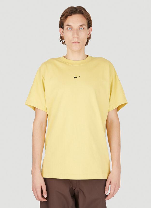 Essentials Swoosh T-Shirt in Yellow商品第1张图片规格展示
