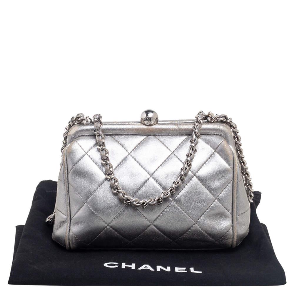 Chanel Silver Quilted Leather Vintage Clutch Bag商品第10张图片规格展示