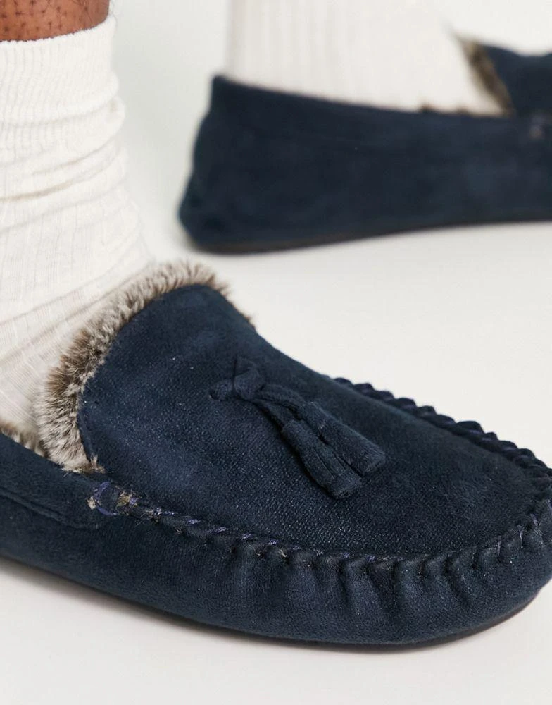 商品ASOS|ASOS DESIGN moccasin slippers in navy with faux fur lining,价格¥156,第3张图片详细描述
