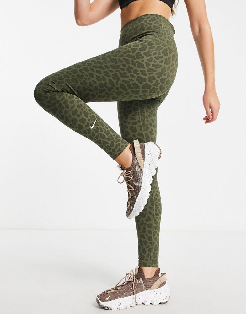 Nike Training One Dri-FIT high rise leopard print leggings in khaki商品第4张图片规格展示