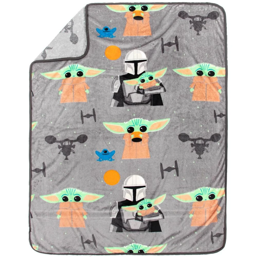 CLOSEOUT! Star Wars Baby Yoda 2-Pc. Pillow & Blanket Nogginz Set 商品