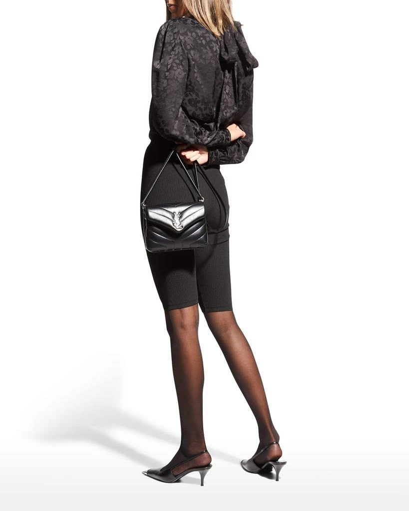 商品Yves Saint Laurent|Loulou Toy Matelasse Calfskin V-Flap Crossbody Bag,价格¥14313,第5张图片详细描述