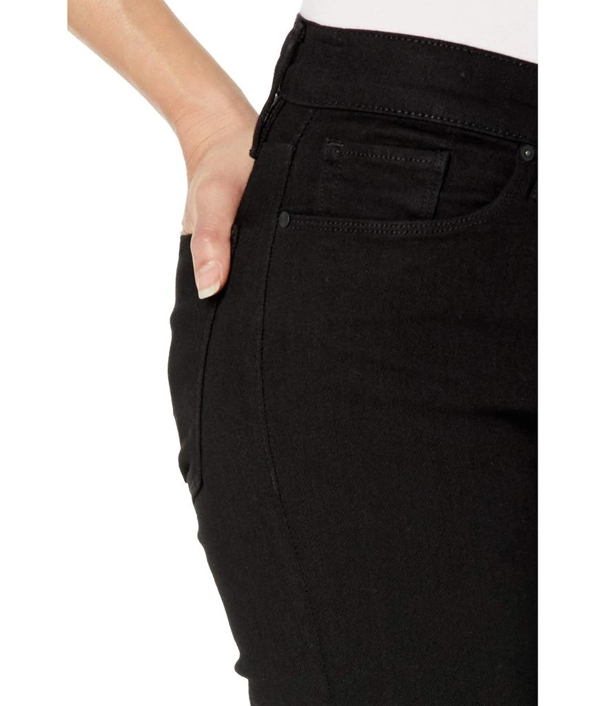 商品Hudson|Nico Mid-Rise Super Skinny in Black,价格¥830,第4张图片详细描述