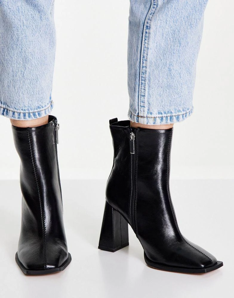 商品ASOS|ASOS DESIGN Wide Fit Excel high-heeled ankle boots in black,价格¥201,第2张图片详细描述