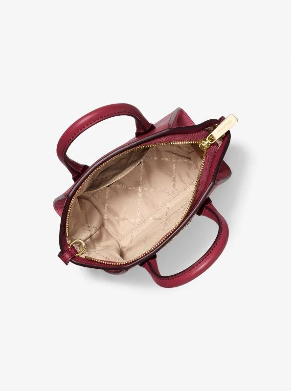 商品Michael Kors|女式 Avril 超小号皮革和绒面革挎包,价格¥673,第2张图片详细描述