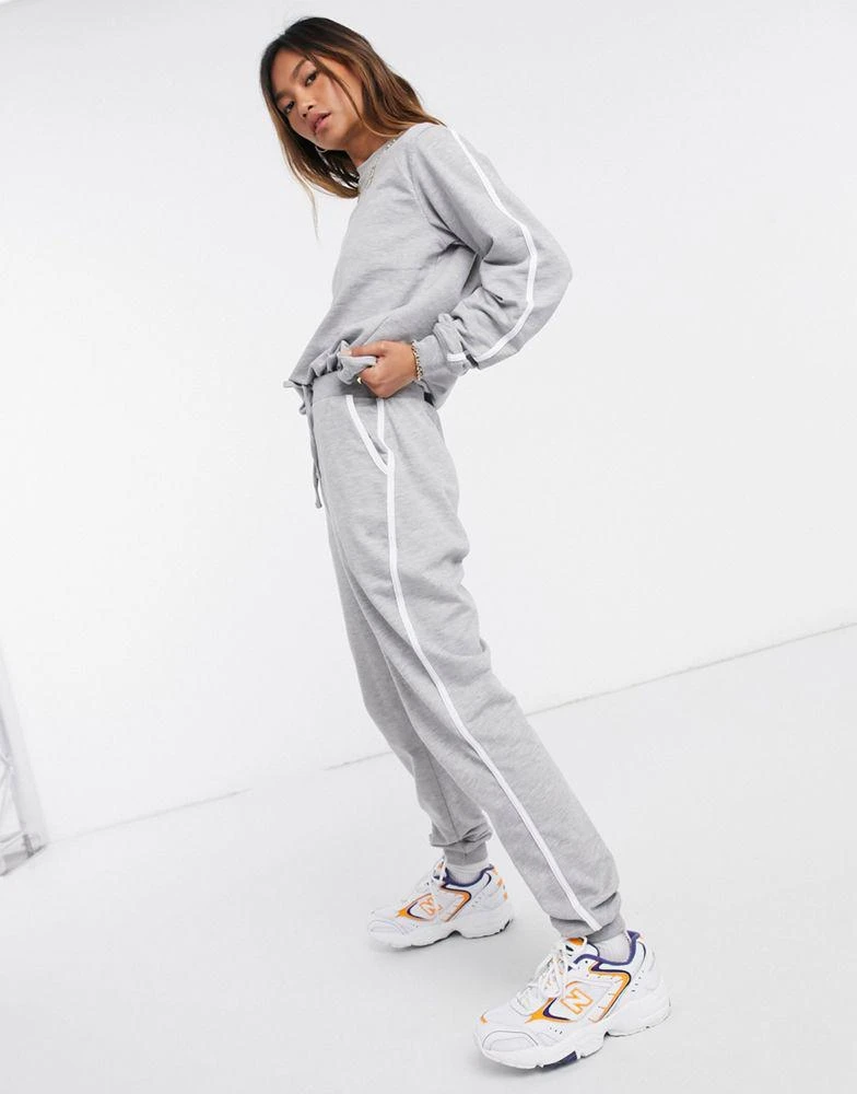 商品ASOS|ASOS DESIGN tracksuit sweat / basic jogger with tie with contrast binding in grey marl,价格¥136,第4张图片详细描述