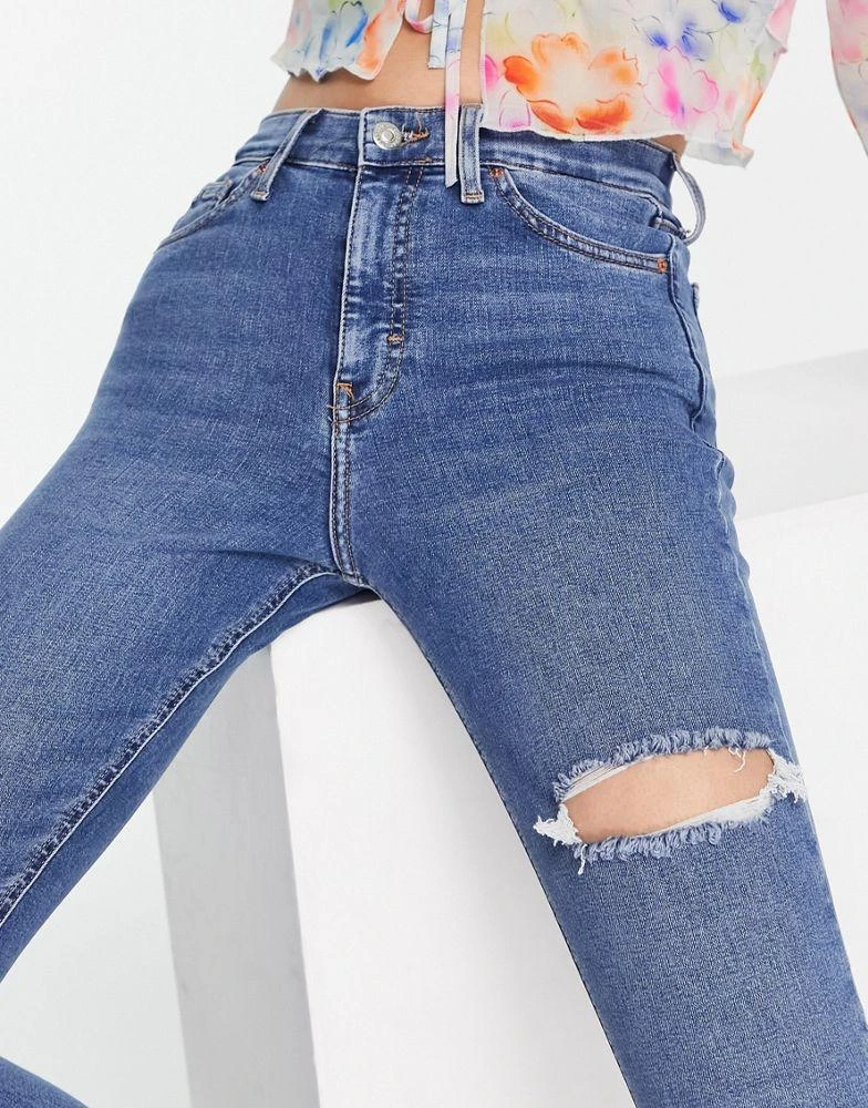 商品Topshop|Topshop Jamie jeans with thigh rip in mid blue,价格¥239,第4张图片详细描述