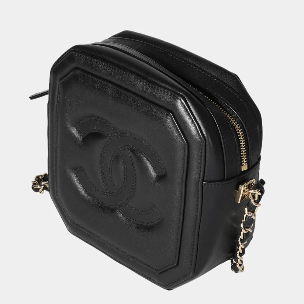 商品[二手商品] Chanel|Chanel Black Lambskin Leather Octagon Camera Shoulder Bag,价格¥32857,第2张图片详细描述
