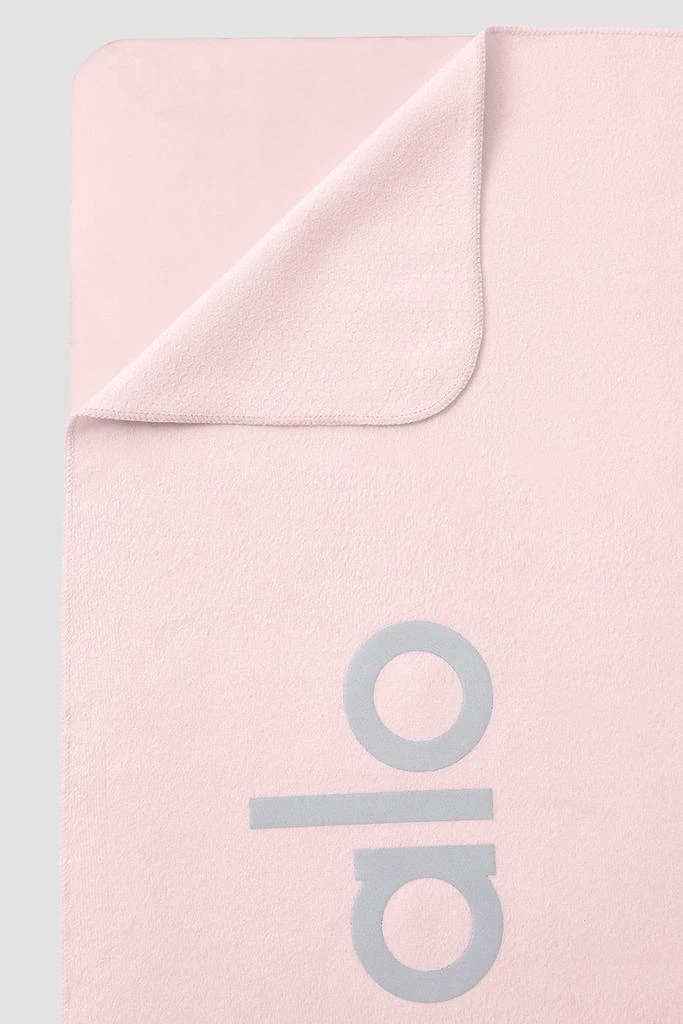 商品Alo|Grounded No-Slip Towel - Powder Pink,价格¥561,第2张图片详细描述