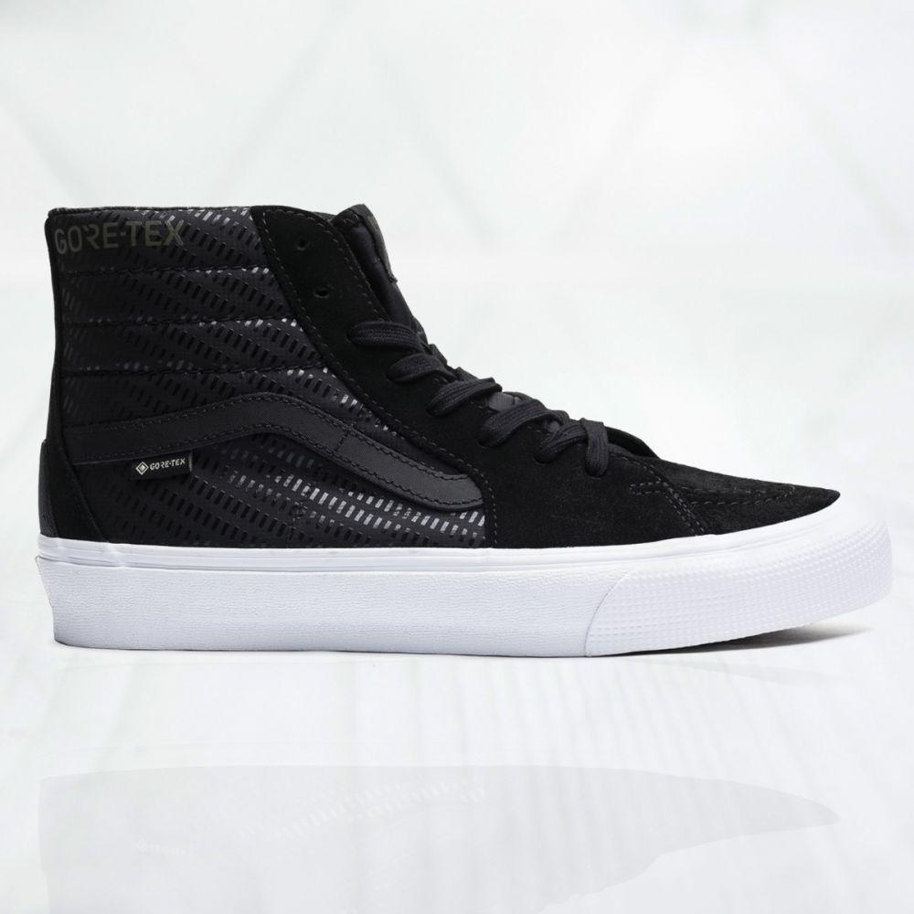 商品Vans|Vans SK8-Hi Gore-tex Shoe - Black/True White,价格¥412,第1张图片