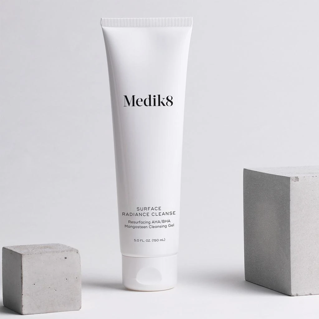 商品Medik8|Medik8 Surface Radiance Cleanse Gel 150ml,价格¥225,第4张图片详细描述