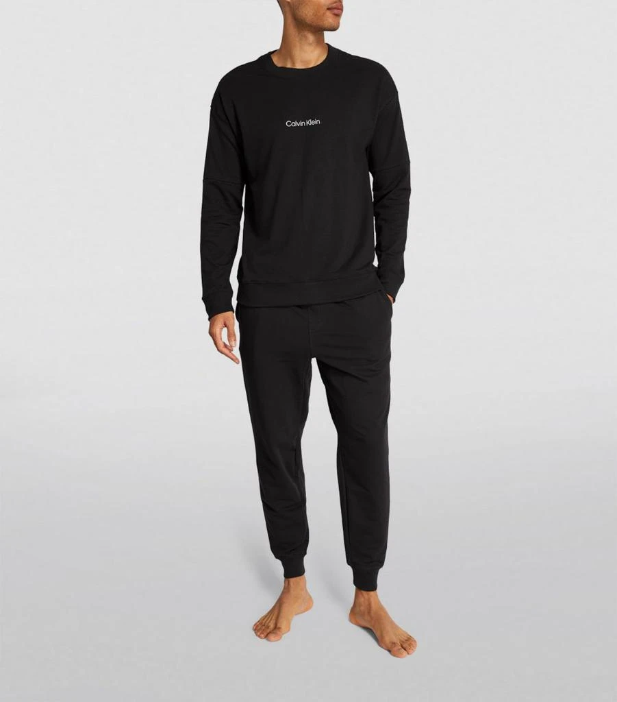 商品Calvin Klein|Modern Structure Sweatpants,价格¥664,第2张图片详细描述