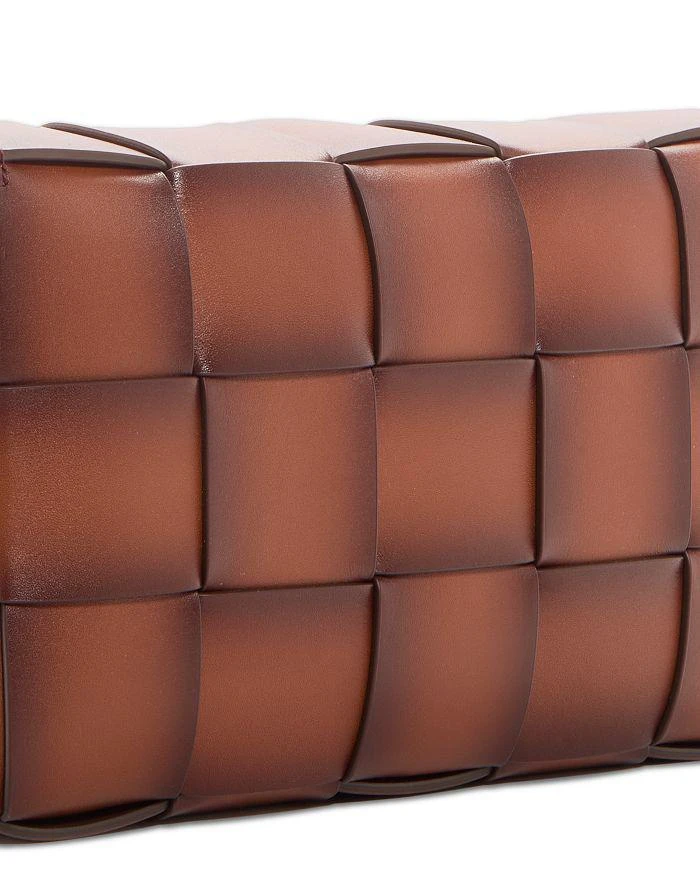 商品Bottega Veneta|Cassette Intreccio Leather Crossbody,价格¥25279,第4张图片详细描述
