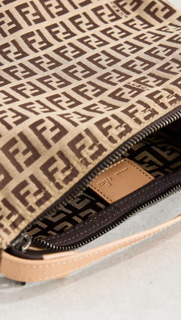商品[二手商品] Shopbop Archive|Fendi Shoulder Bag, Zucchino Canvas,价格¥5716,第5张图片详细描述
