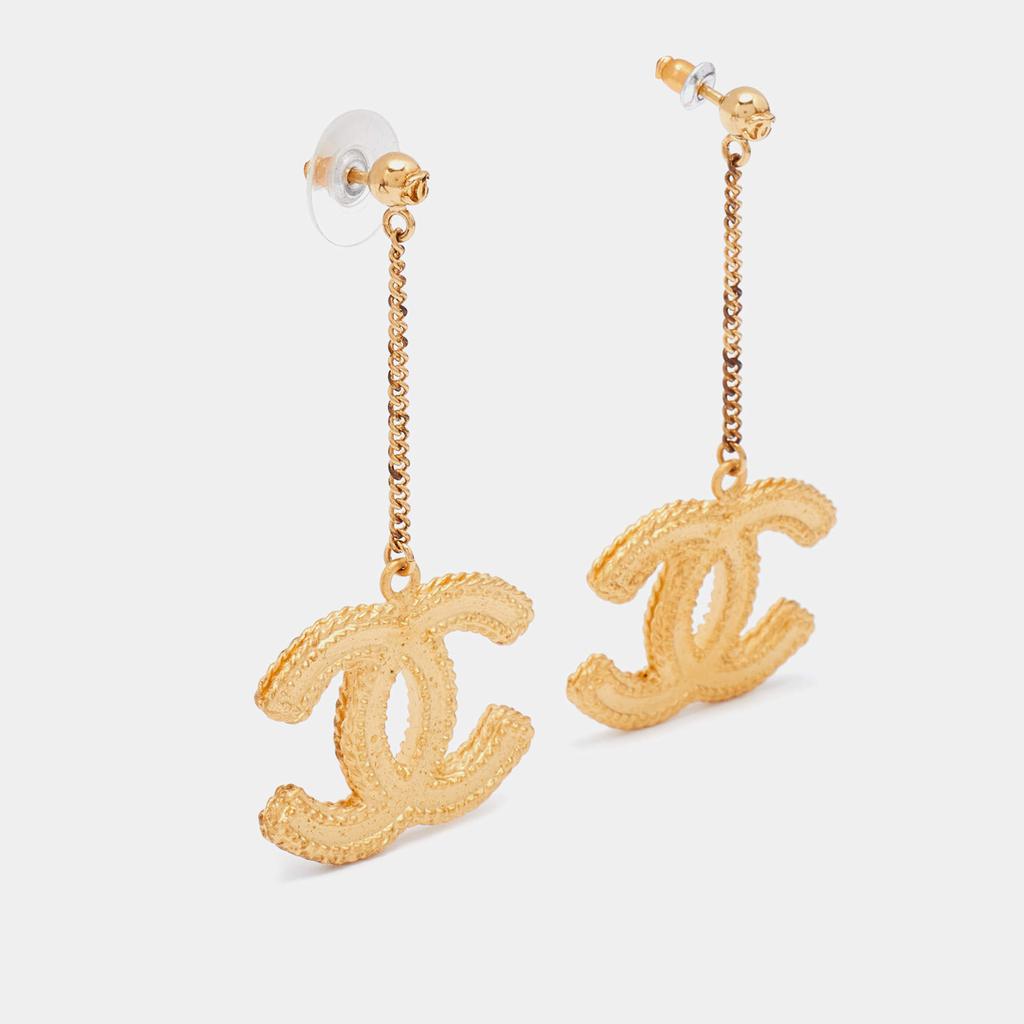 Chanel Matte Gold Tone CC Drop Earrings商品第2张图片规格展示