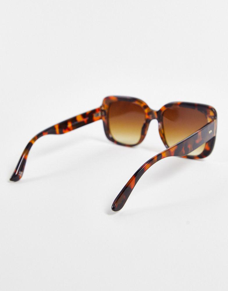 ASOS DESIGN frame oversized 70s square sunglasses in caramel tort商品第3张图片规格展示
