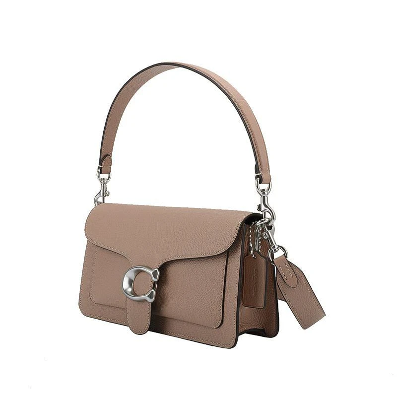 商品Coach|香港直发COACH蔻驰专柜小号tabby26单肩斜挎酒神包黑色73995B4LJ,价格¥5301,第5张图片详细描述