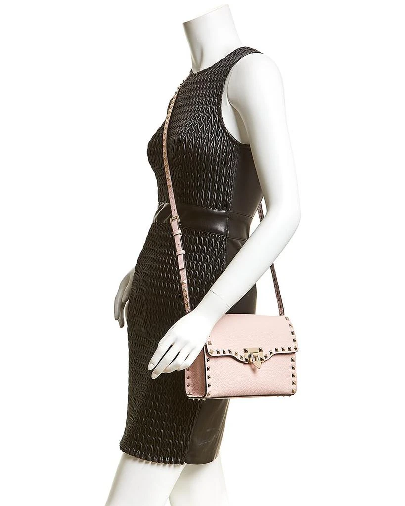 商品Valentino|Valentino Rockstud Small Grainy Leather Crossbody,价格¥8360,第3张图片详细描述